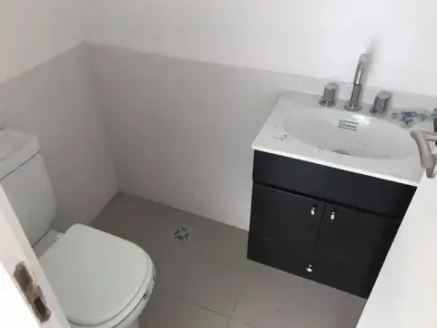 Depto Tipo Casa en Venta en Monte Castro, USD 165.000