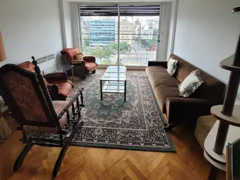 2 ambientes amoblado con vista abierta sobre Pellegrini