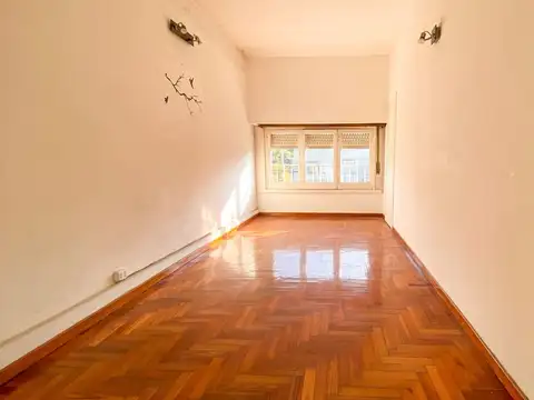 Depto Tipo Casa en Venta de 5 dormitorios