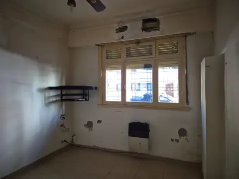 Cullen 4900, Piso PB