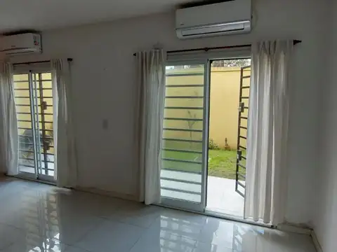 Casa en Alquiler de 2 dormitorios