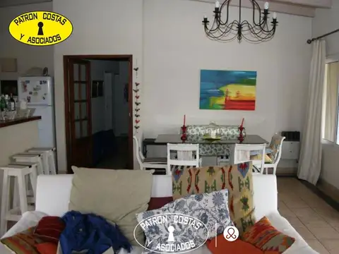 Casa en Venta en Lujan, USD 220.000