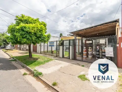 Venta Casa en Don Torcuato 3 ambientes, lote 459m², fondo y jardín, excelente ubicación residencial