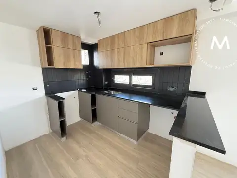Departamento en Venta con 44 cocheras