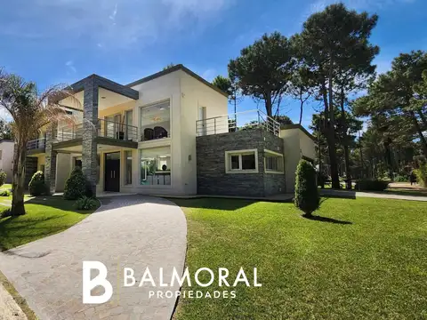 Casa - ALQUILER_TEMPORAL - Argentina, Pinamar - Troya 937