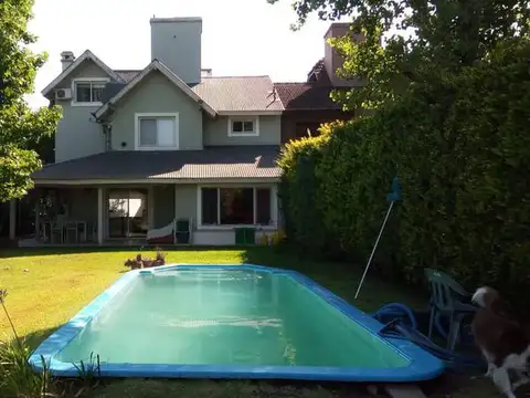 Casa Barrio Cerrado - Tres Horquetas