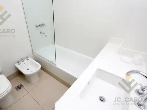 Departamento en Alquiler con 1 cocheras