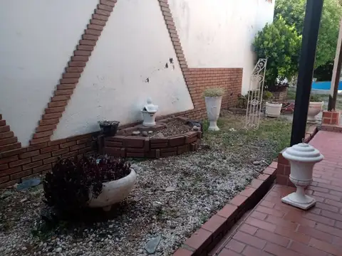 Casa en Alquiler en General Jose De San Martin, $ 780.000