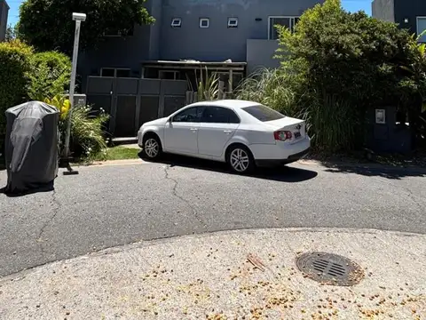 San Isidro Lomas Casa B.Cerrad alq 3 dorm, depcias, pileta