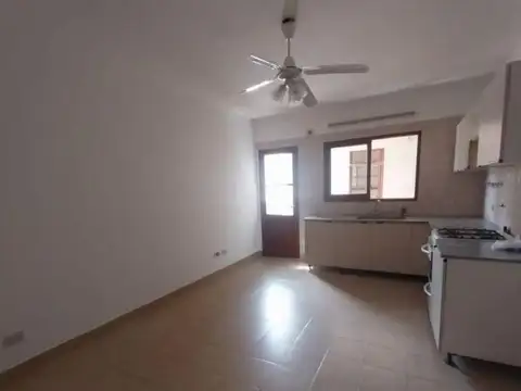 Departamento 5 ambientes con 1 baño