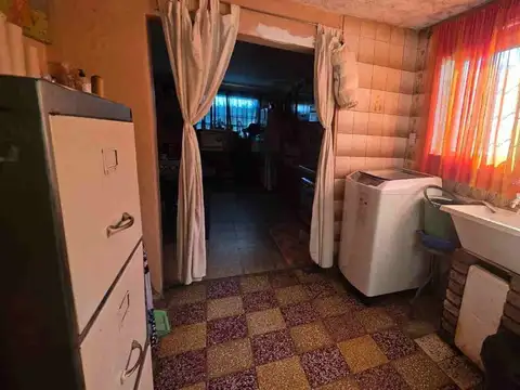 EN VENTA CASA CON JARDIN Y PATIO EN B° MA. SELVA