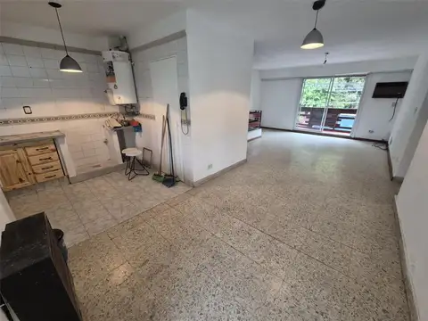 Departamento en Alquiler en Banfield, $ 950.000