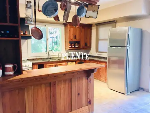 Casa 6 ambientes con 3 baños