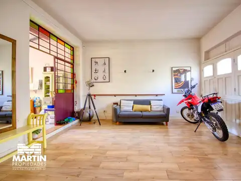 Depto Tipo Casa en Venta con 1 cocheras