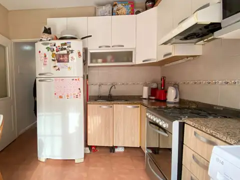 Casa 5 ambientes con 1 baño