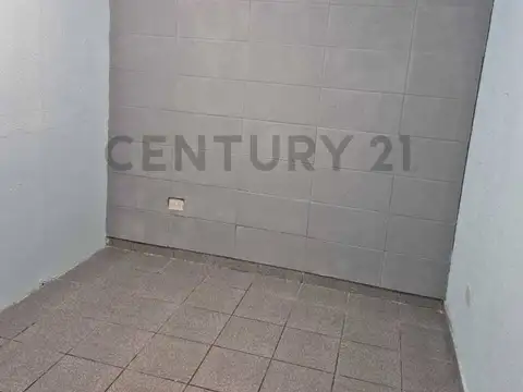 San Lorenzo 1200, Piso 0