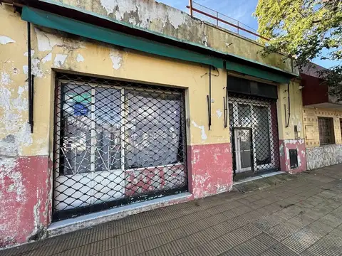 VENTA CASA MULTIFAMILIAR A REFACCIONAR LA TABLADA