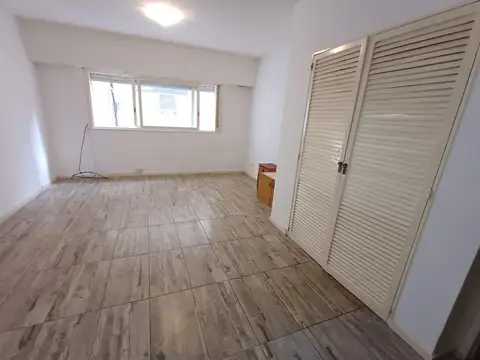 Monoambiente sobre Carlos Pellegrini y Santa Fe, apto vivienda, uso profesional o airb, Visitalo!