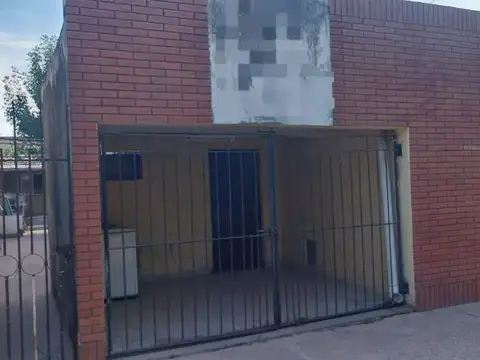 Casa en Barrio San Jeronimo del Rey Reconquista