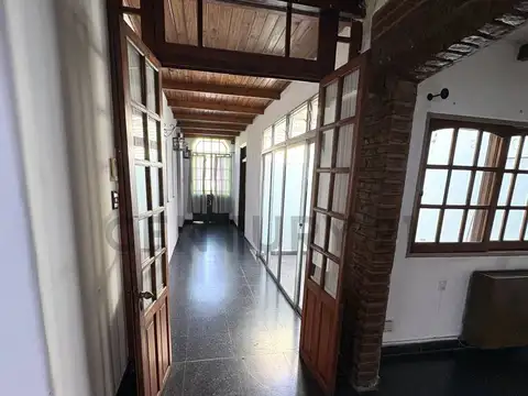 Venta Casa de 4 Ambientes con Jardín y Parrilla | Gerli, Avellaneda