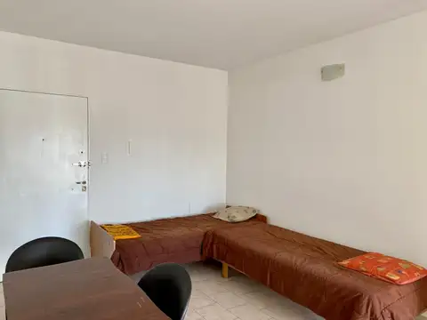 La Rioja 1100, Piso 11