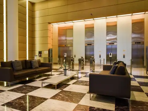 Oficina en Alquiler con 1 cochera