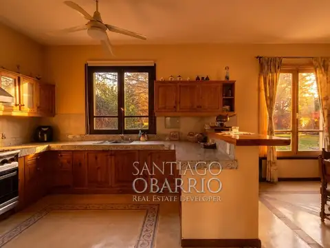 Muy buena casa Colonial/Mexicana de 398m2 en Venta en el Haras Argentino Farm Club de Luján 100