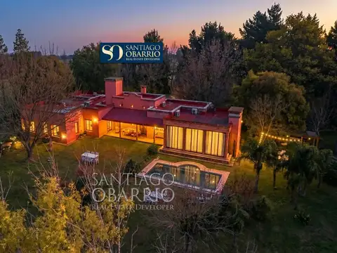 Muy buena casa estilo campo de 398m2 en Venta en el Haras Argentino Farm Club de Luján