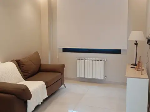 Casa en Venta con 8 cocheras