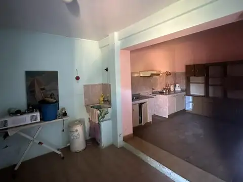 Casa a 4 cuadras del centro