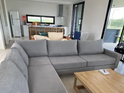 Casa en Alquiler Temporal de 4 dormitorios