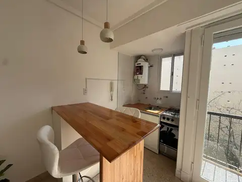 MONOAMBIENTE AMOBLADO EN VENTA EN ZONA PLAZA COLON