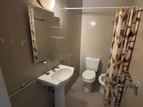 Depto Tipo Casa en Venta de 2 ambientes
