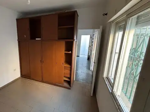 PH tipo casa 2 ambientes Ramos Mejia