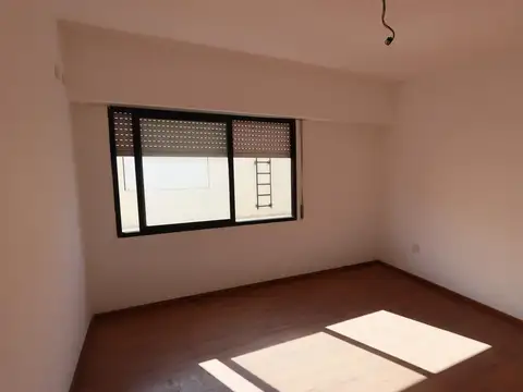 Depto Tipo Casa en Venta en Barrio España y Hospitales, USD 39.500