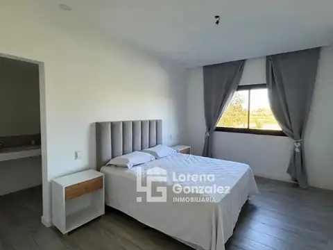 CASA 4 AMBIENTES EN VENTA, BARRIO EL NAUDIR