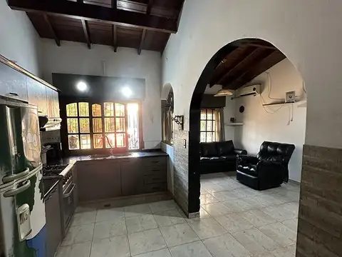 Casa en Venta en Valentin Alsina, USD 89.000