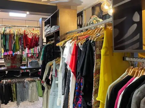 OPORTUNIDAD FONDO DE COMERCIO DE ROPA CONSOLIDADO CON STOCK Y CLIENTELA