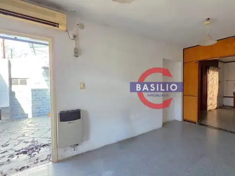 Casa en Alquiler en Carapachay, $ 700.000
