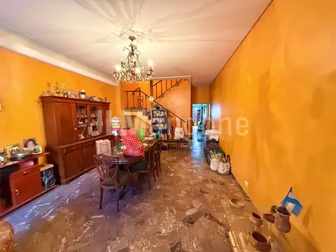 Casa 4 ambientes con 3 baños