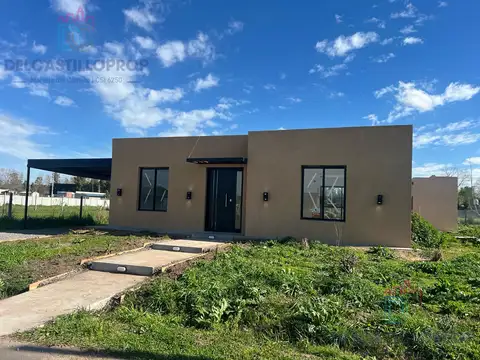 Venta casa Ing Maschwitz | 3 amb | Pileta | Lote 701m2 | A Estrenar