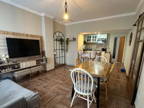 Depto Tipo Casa en Venta de 3 dormitorios
