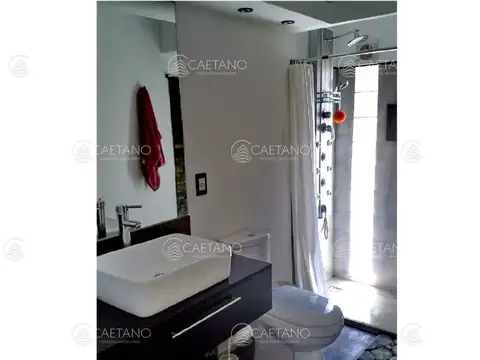 Casa en Venta en Manantiales, USD 120.000