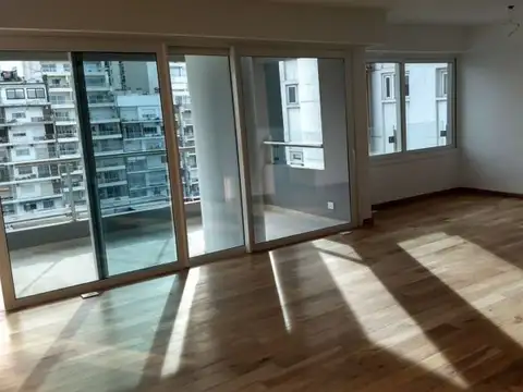 Av. del Huerto 1200, Piso 9