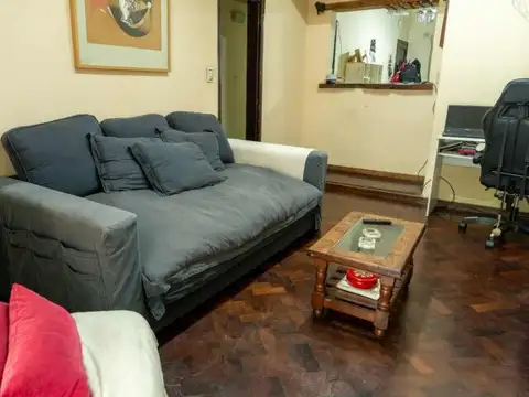 Depto Tipo Casa en Venta 72 años