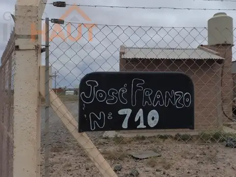 Terreno Parque Industrial Centenario 4560 m2 Jose Franzo 715
