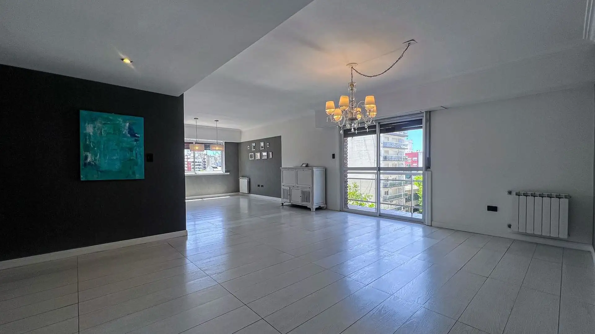 VENTA DEPARTAMENTO 5 AMBIENTES LA PERLA