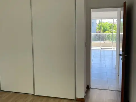 Departamento en Alquiler con 1