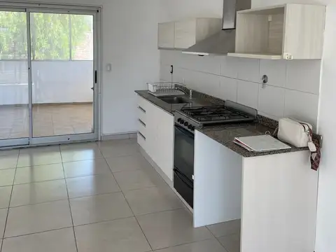 Altos de Hudson II UF 200 PA E , Piso 1