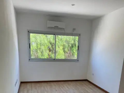 Departamento en Alquiler en Altos de Hudson II, $ 1.100.000